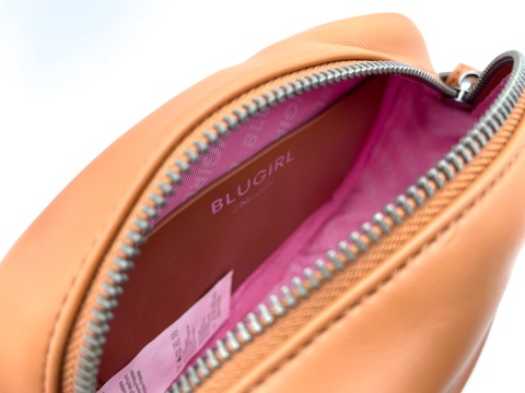 TOREBKA DAMSKA BLUGIRL BLUMARINE CROSSBODY CASTANO BRĄZOWA TOREBKA DAMSKA BLUGIRL BLUMARINE CROSSBODY CASTANO BRĄZOWA
