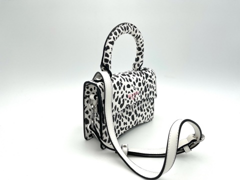 TOREBKA DAMSKA BLUGIRL BLUMARINE CROSSBODY MACULA OFF BIAŁOCZARNA TOREBKA DAMSKA BLUGIRL BLUMARINE CROSSBODY MACULA OFF BIAŁOCZARNA