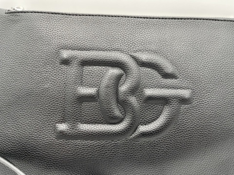TOREBKA DAMSKA BLUGIRL BLUMARINE ENVELOPE NERO KOPERTÓWKA CZARNA TOREBKA DAMSKA BLUGIRL BLUMARINE ENVELOPE NERO KOPERTÓWKA CZARNA