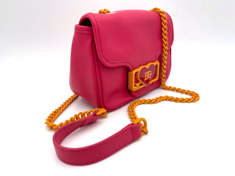 TOREBKA DAMSKA NA RAMIĘ Z ŁAŃCUSZKIEM LISTONOSZKA CZERWONABLUGIRL BLUMARINE CROSSBODY CHERRY