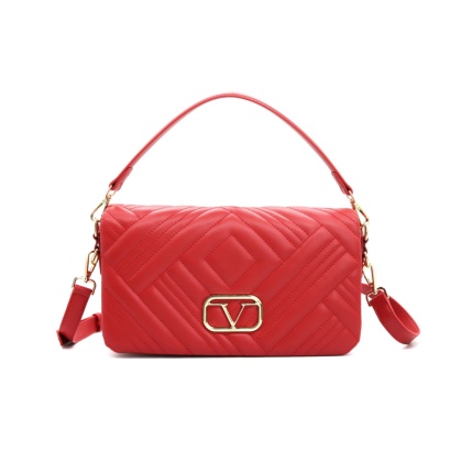 TOREBKA DAMSKA NA RAMIĘ CZERWONA V ITALIA BY VERSACE 19.69 MARBELLA VT-205-RED